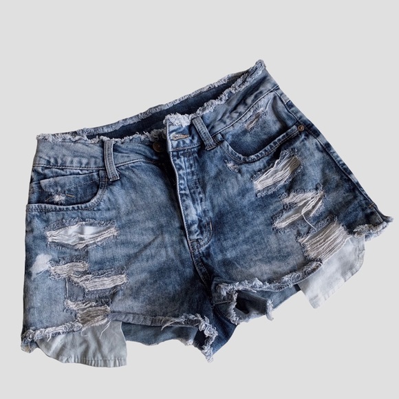 REWASH DISTRESSED JEAN SHORTS - Picture 9 of 9